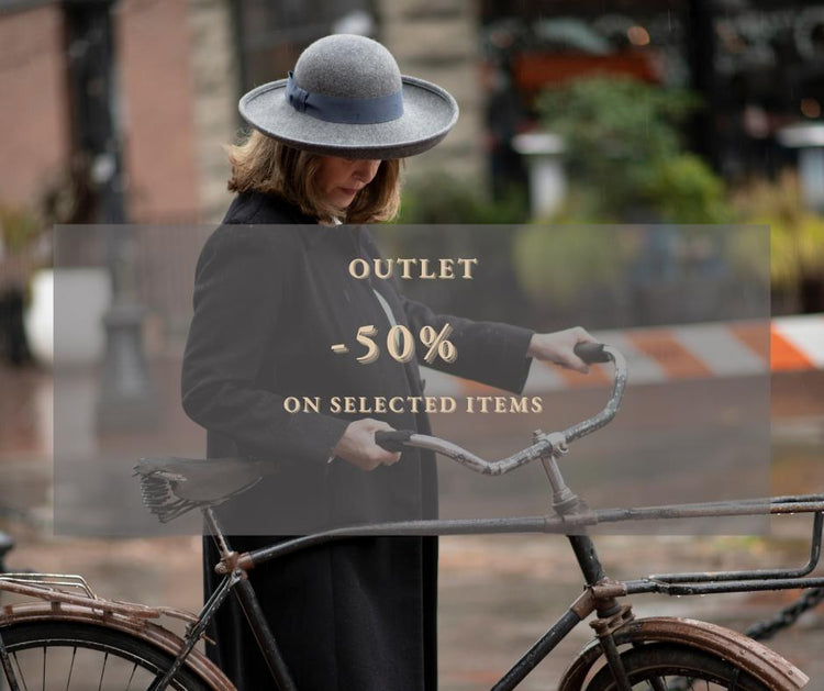 OUTLET -50% HATS