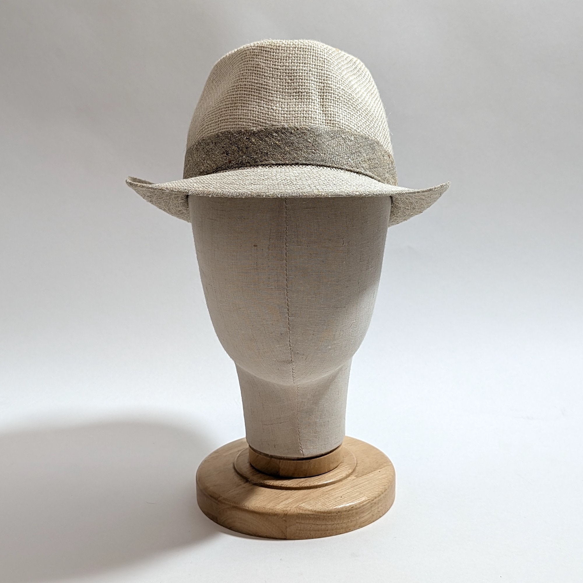 Trilby Yuta - Image 15
