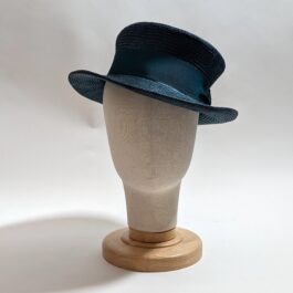 teal-top-hat