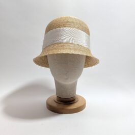 lola-cloche